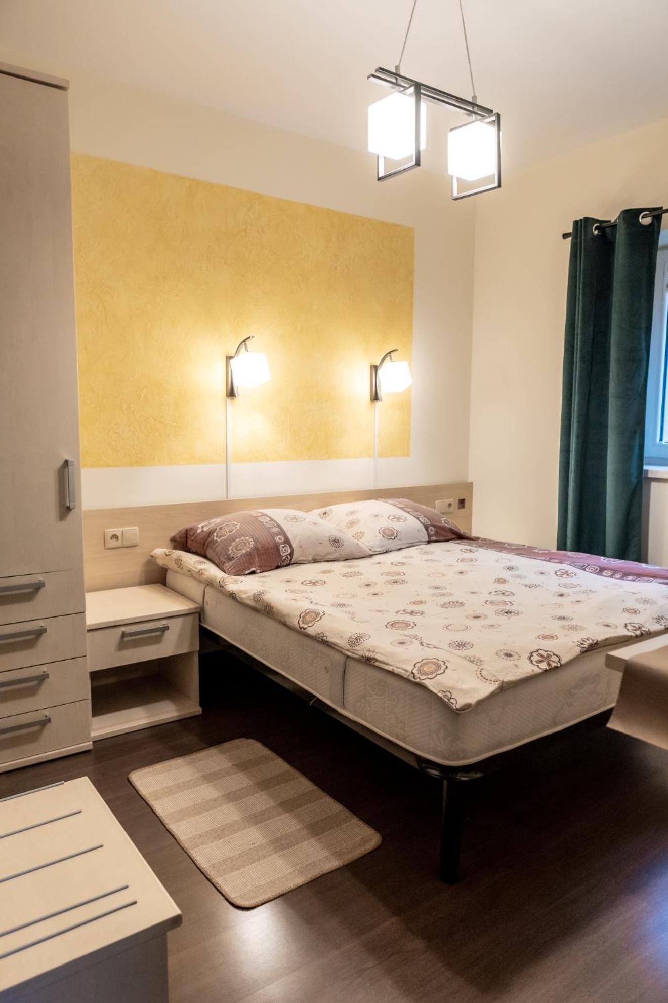 Gosciniec Stara Szkola Hotel Haluszowa Buitenkant foto